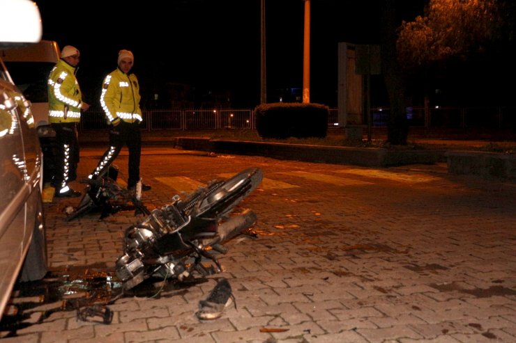Aydın'da otomobilin çarptığı motosiklet sürücüsü öldü