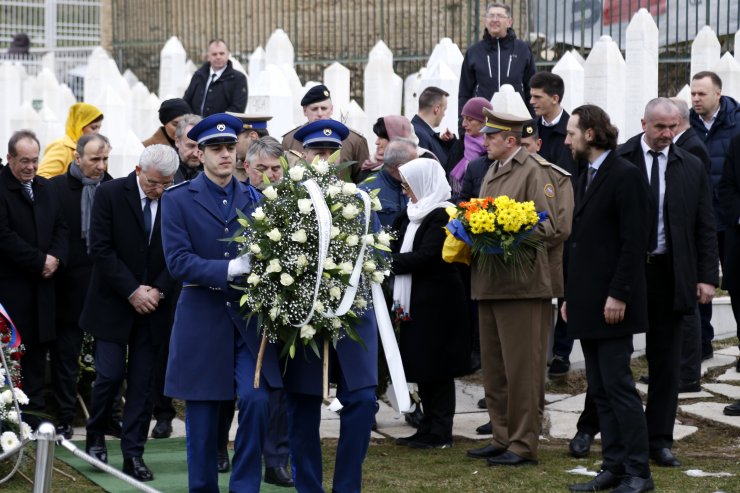 Bosna Hersek'te Bağımsızlık Günü törenlerle kutlanıyor