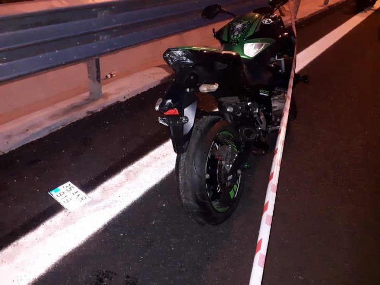 İzmir’de trafik kazası: 1 ölü, 2 yaralı