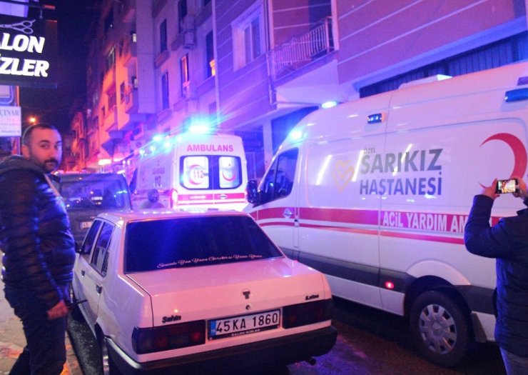 Yangın ihbarına gittiler, su borusu patlağı çıktı