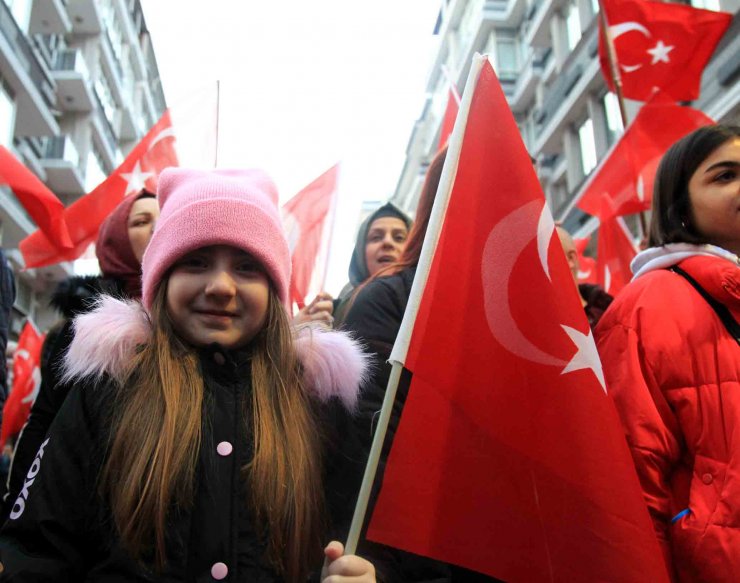 Samsun'da İdlib şehitleri için saygı yürüyüşü