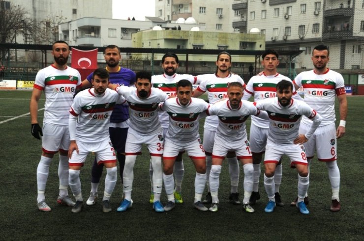 Cizrespor’dan Mehmetçiğe pankartlı destek