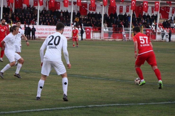 Nevşehir Belediyespor: 0 Gölcükspor:0