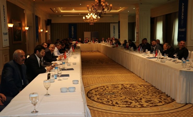 ASRİAD iş insanlarını buluşturdu