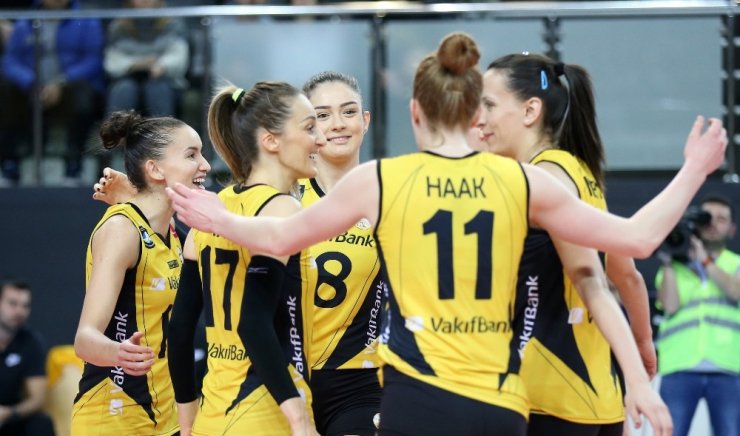 VakıfBank, Moskova’da avantaj peşinde