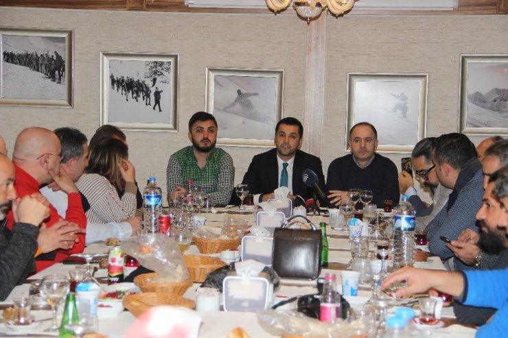 Hüseyin Üneş, “Sezon sonu ipi göğüsleyen taraf biz olacağız”