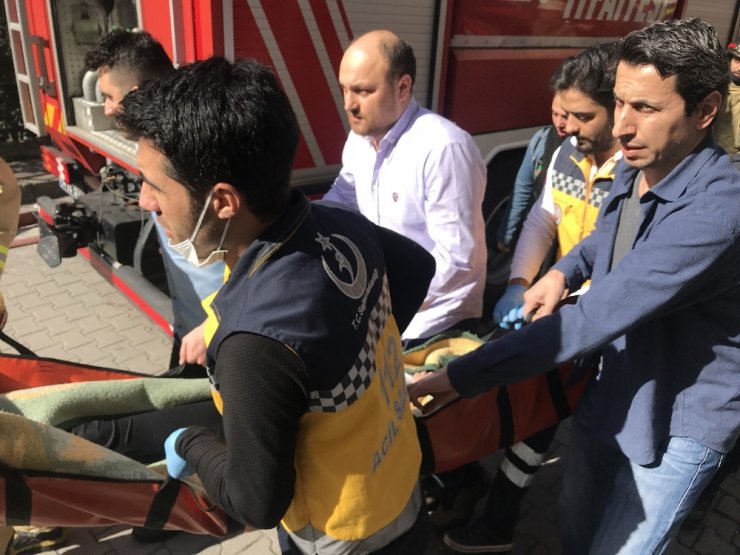 Çağlayan’da yangında can pazarı kamerada
