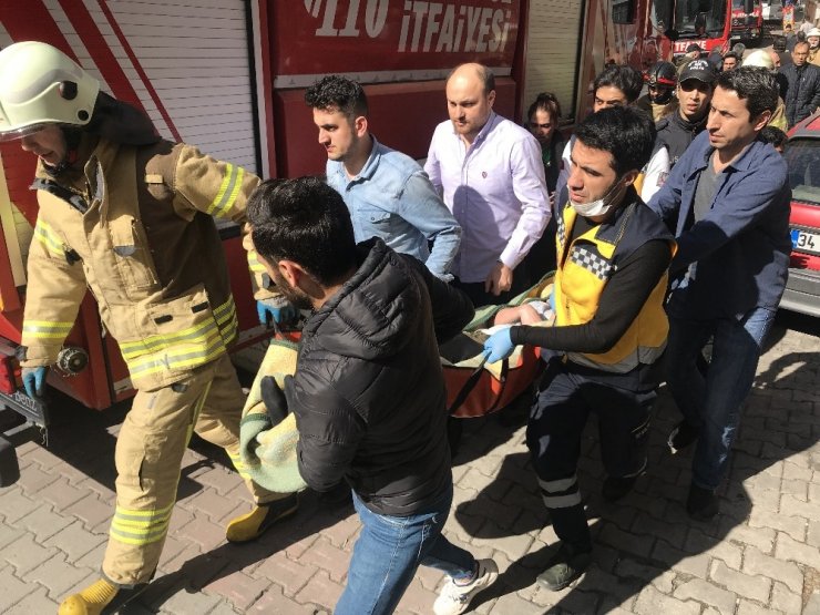 Çağlayan’da yangında can pazarı kamerada