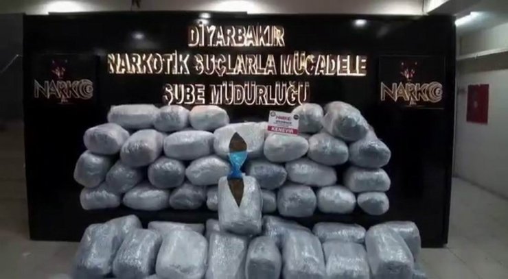 Diyarbakır’da 358 kilo esrar ele geçirildi