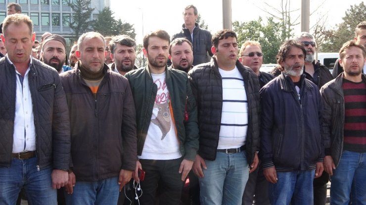 İBB’de işten çıkarılan işçiler İdlib şehitlerini andı