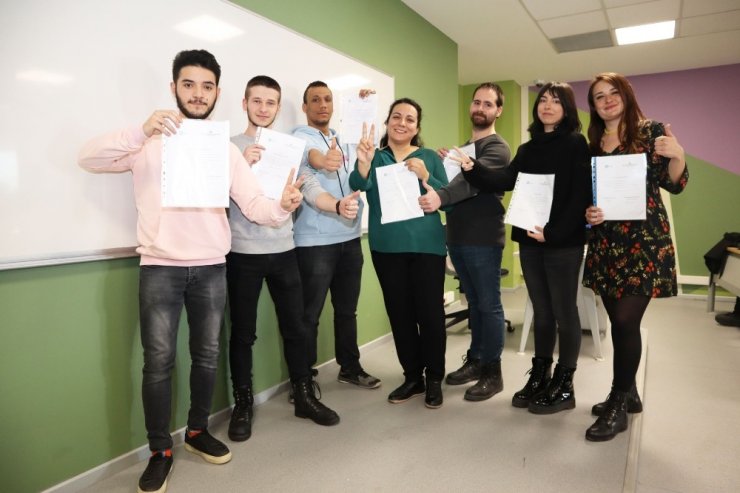 İzmir Ekonomili öğrencilere ‘Yazılım ve Tasarım Kampı’