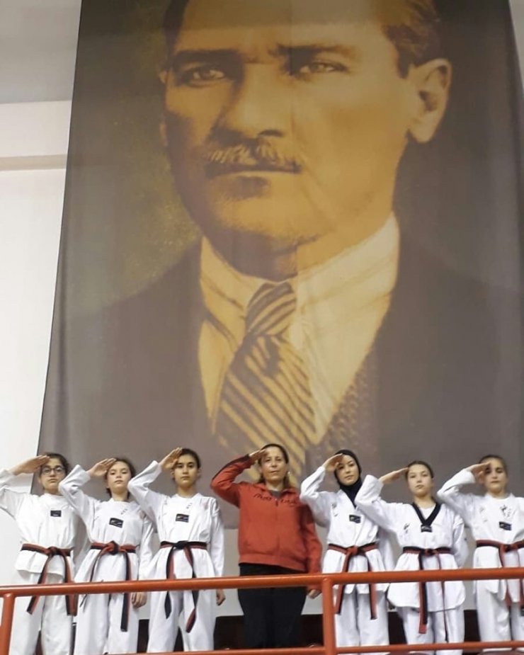 Kepez’in Taekwondo takımından 6 madalya