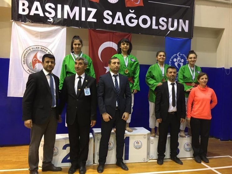 Gerze HEM Judo ilklere doymuyor