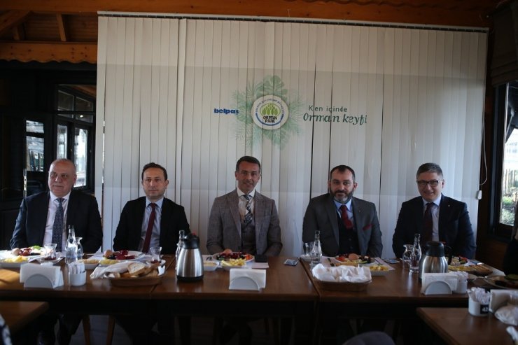Sakarya Büyükşehir’den voleybolculara moral buluşması