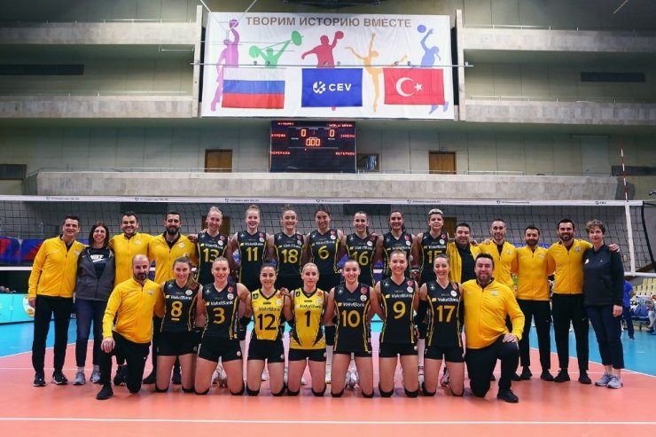 VakıfBank Rusya’dan avantajla dönüyor