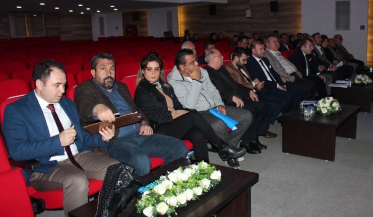 Meclis toplantısı saygı duruşuyla başladı