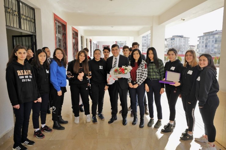Şampiyonlar davet etti Fadıloğlu icabet etti