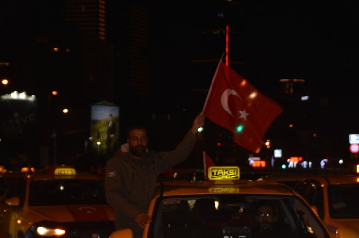 İstanbullu taksicilerden İdlib’e destek konvoyu