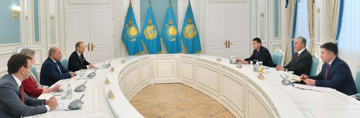 Kazakistan Cumhurbaşkanı Tokayev-EBRD Başkanı Chakrabarti görüşmesi