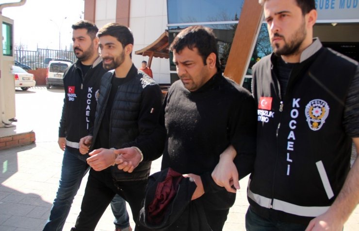 Kocaeli’de 100 bin TL değerinde giyim eşyası çalan 6 kişi yakalandı