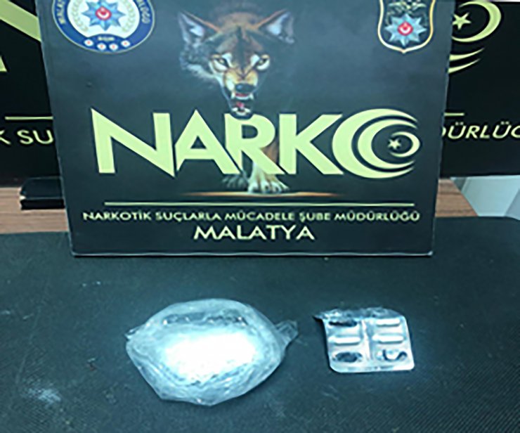 Malatya'da uyuşturucu operasyonunda yakalanan 2 şüpheli tutuklandı
