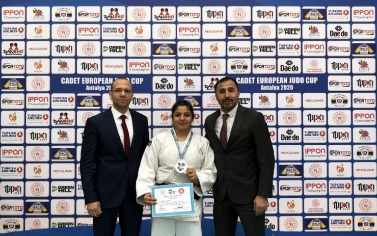 Manisa Büyükşehir, judoda Avrupa ikinciliği kazandı