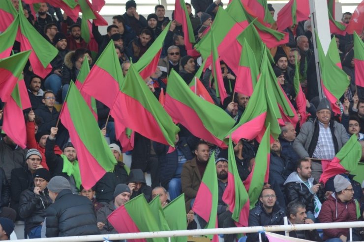 Isparta 32 Spor’a 2 maç seyircisiz oynama cezası