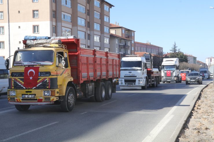 Türkiye Mehmetçik için tek yürek oldu