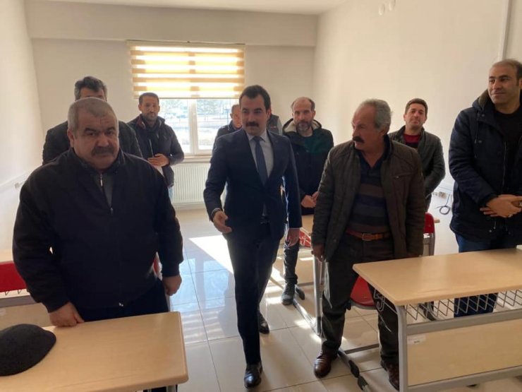 Ulaş'ta okul servisi sürücülerine yönelik eğitim tamamlandı