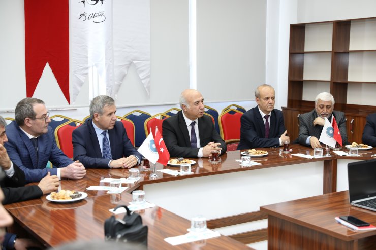 Üniversitede Kariyer Geliştirme Merkezi Eğitim Merkezi açıldı