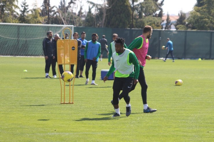 Denizlispor, Fenerbahçe maçı hazırlıklarına devam ediyor