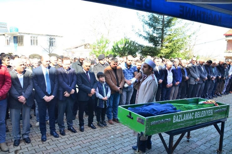 Irmakta boğulan baba toprağa verildi
