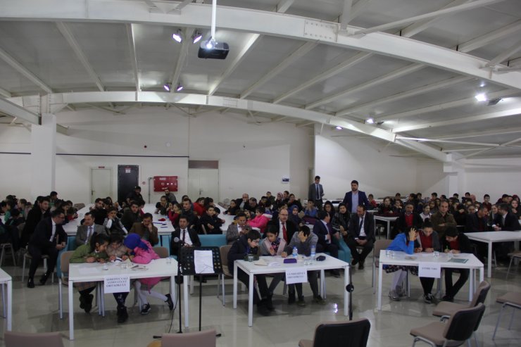 Zara'da bilgi yarışması düzenlendi