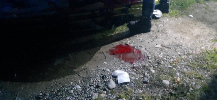 Yengesine kurşun yağdırdı