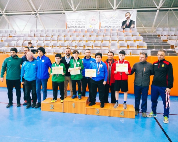 Erzurum Masa Tenisi’nde yarı finalde