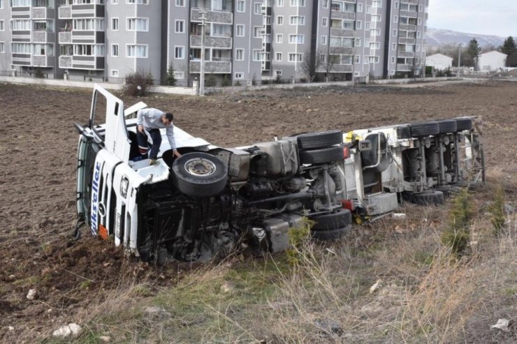 Gaz yüklü tanker kazası ucuz atlatıldı