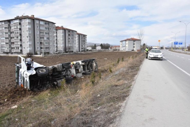 Gaz yüklü tanker kazası ucuz atlatıldı