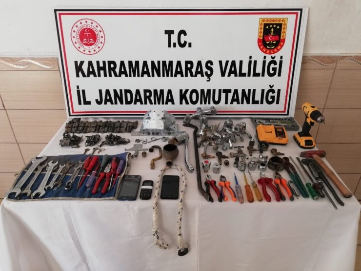 Kablo hırsızlığına 2 tutuklama