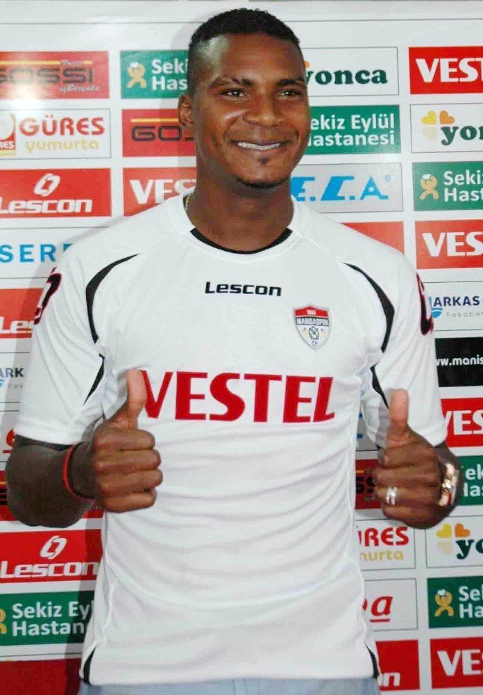 Manisaspor’un Makakula’ya borcu kalmadı