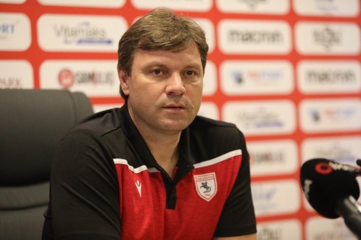 Ertuğrul Sağlam: “Türkiye liglerinin rekorlarını kırmak istiyoruz”