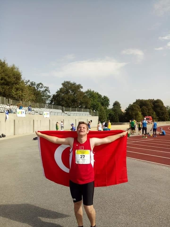 Canikli şampiyon olimpiyatlara hazırlanıyor