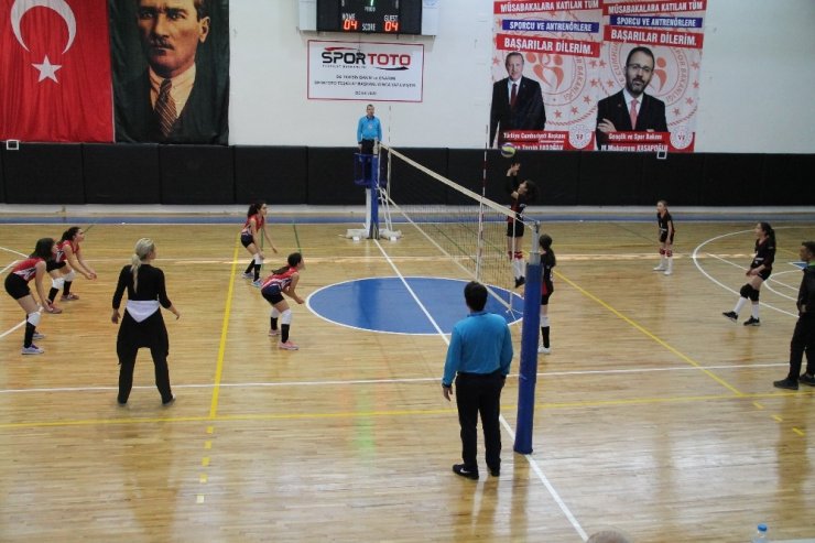 Amasya’da voleybol heyecanı