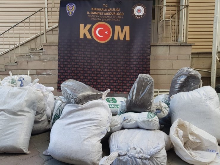 460 kilogram kaçak tütün ele geçirildi