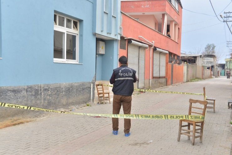 Sokak ortasında silahlı saldırıda öldü
