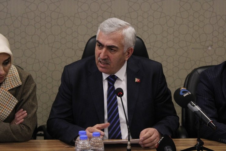AK Parti’den CHP’li Özkoç’a sert tepki