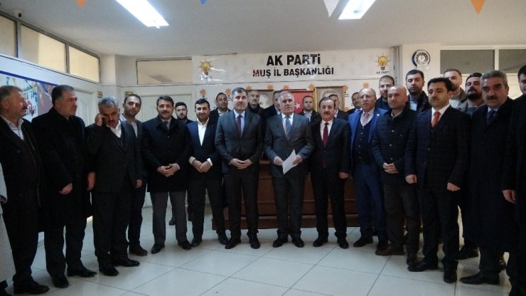AK Parti İl Başkanı Yaktı: “Özkoç, Türkiye’yi karıştırmak isteyenlerin mayın eşekliğini yapmaktadır”