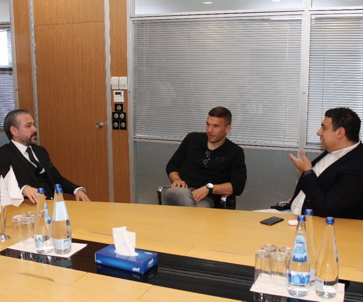 Fraport TAV Genel Müdürü Deniz Varol: "Antalyaspor’un yanında olmak bize güç ve gurur veriyor"