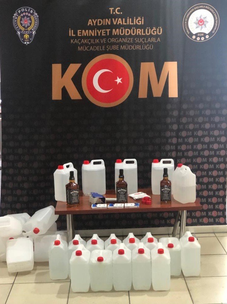 Aydın’da 2697 litre etil alkol ele geçirildi
