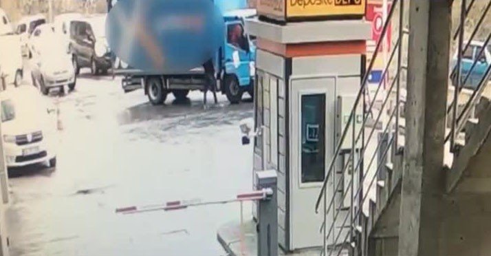 Başakşehir’de kargo aracını çalıp 2 milyonluk vurgun yaptılar