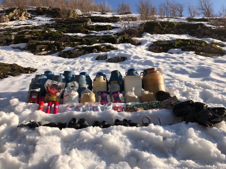 Bitlis’te terör örgütüne ait malzemeler ele geçirildi
